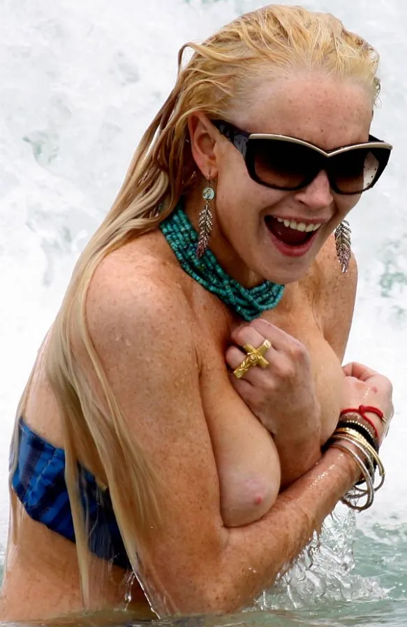 Lindsay Lohan naked shows her tits, lingerie and upskirt panties shots |  jaime's artwork